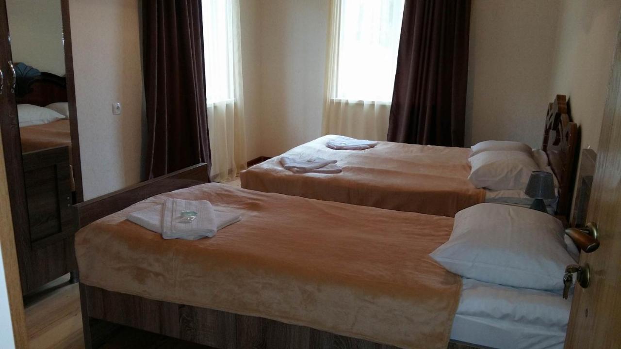 Guesthouse Guram Baba Mestia Zewnętrze zdjęcie